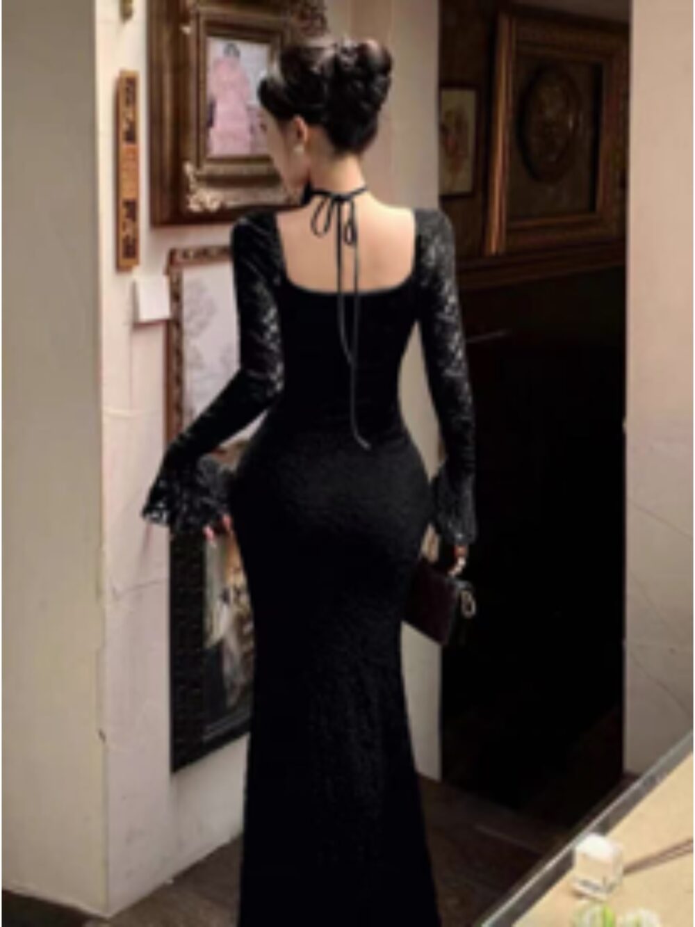 CRIMSON LACE HOURGLASS GOWN - Image 6