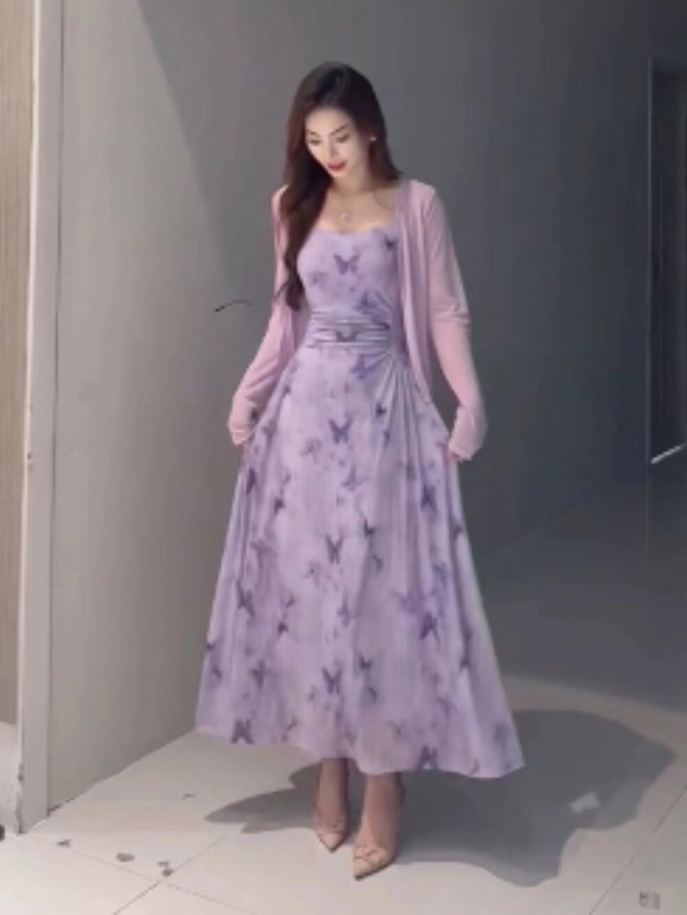 LAVENDER BUFFERFLY PRINT MESH MAXI DRESS - Image 2
