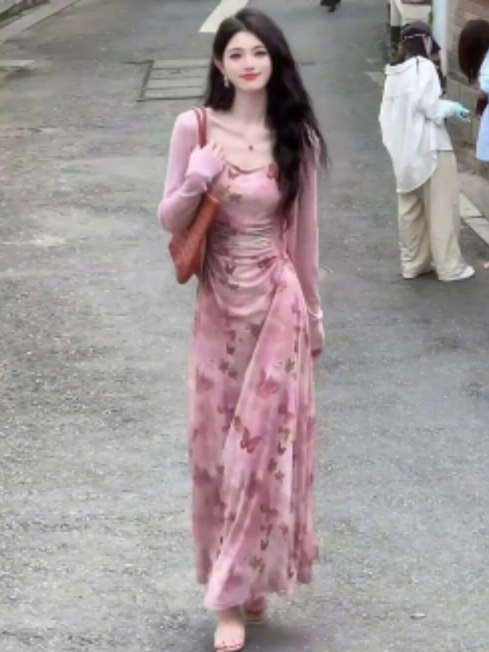 LAVENDER BUFFERFLY PRINT MESH MAXI DRESS - Image 4