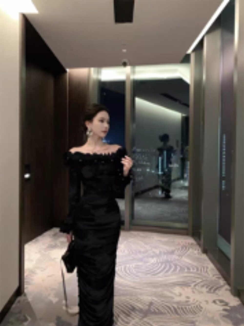MIDNIGHT MIRAGE GOWN - Image 3