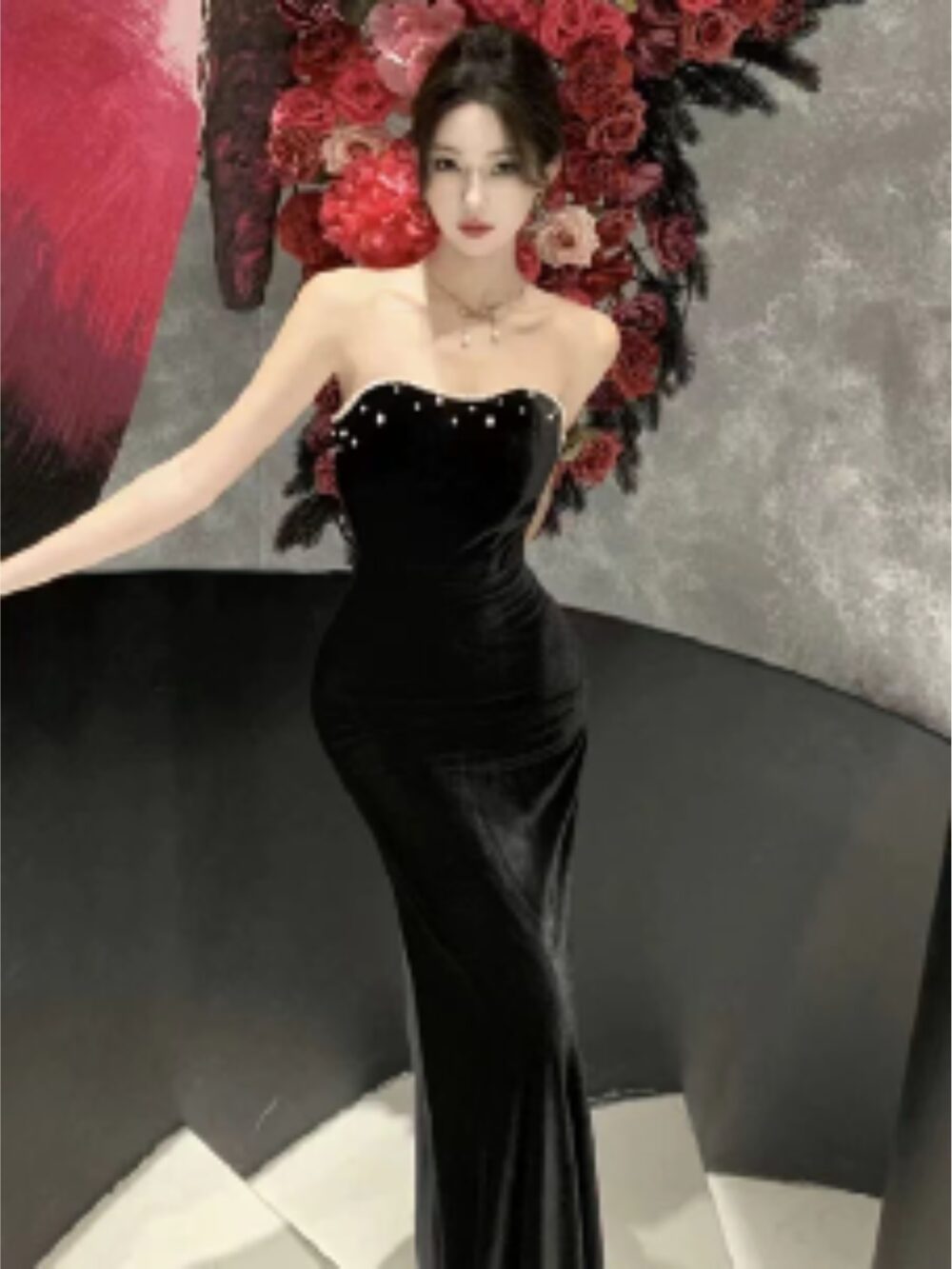 MIDNIGHT PEARL COLUMN GOWN - Image 2