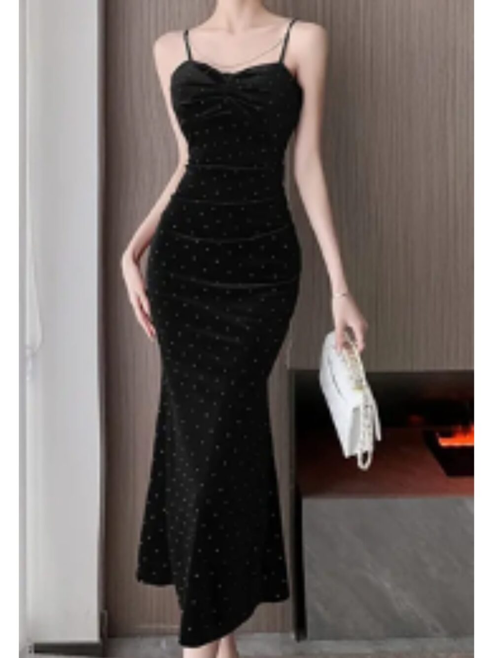 RUBY VELVET SPARKLE GOWN - Image 4