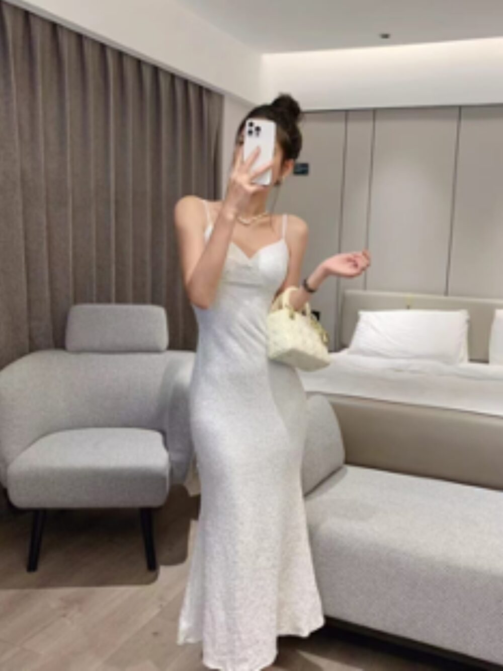 STARDUST SHIMMER SEQUIN GOWN - Image 3
