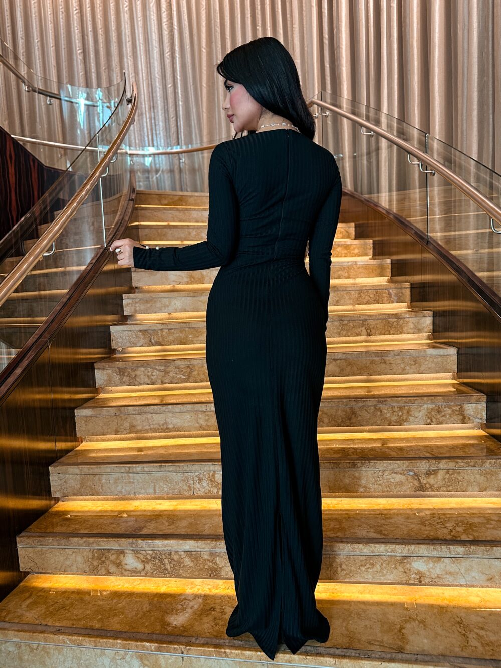 Velora Square - Neck Maxi - Image 4